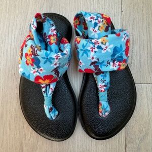 Sanuk Toddler Yoga Sling Sandals Size 7-8